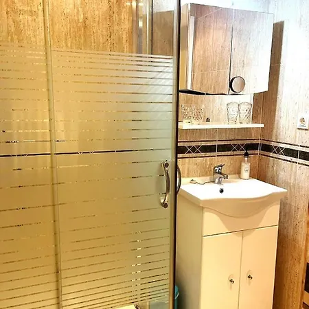 Apartment Beautiful Air Conditioned - Alkabir *